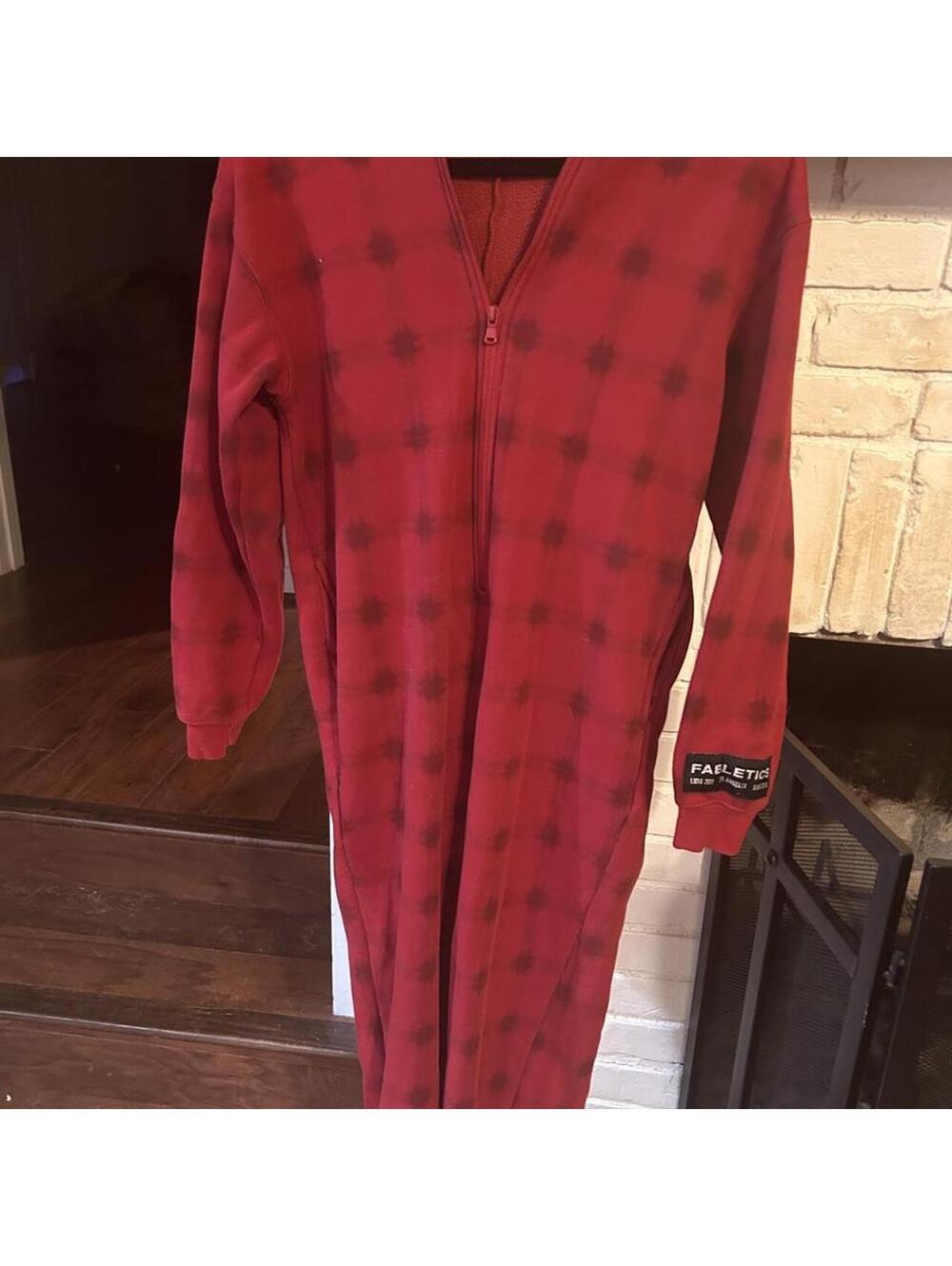 Fabletics Women's Red Pajama